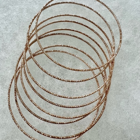 Rose bangles - Picture 2 of 5